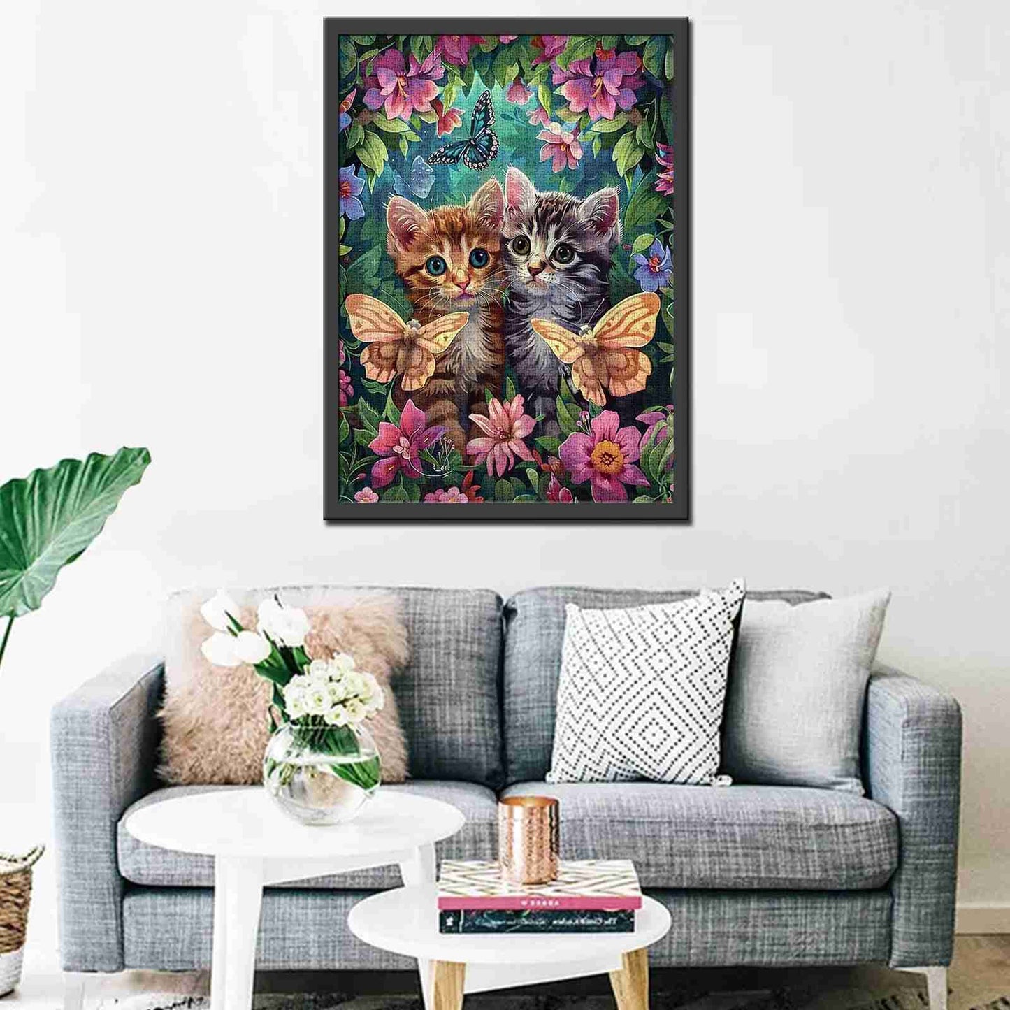 Puzzles de deux chatons dans un jardin de fleurs 